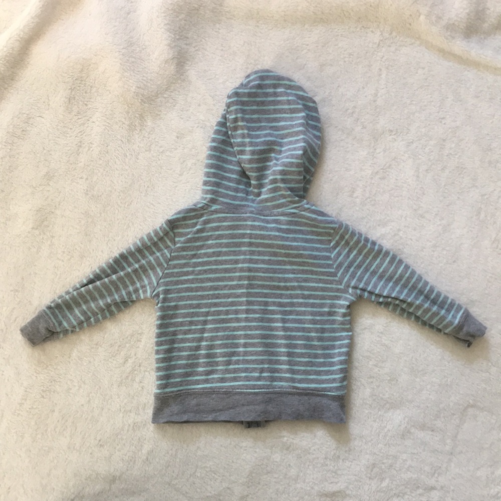 Carter’s 9 month zip up hoodie and jacket - Picture 5 of 8